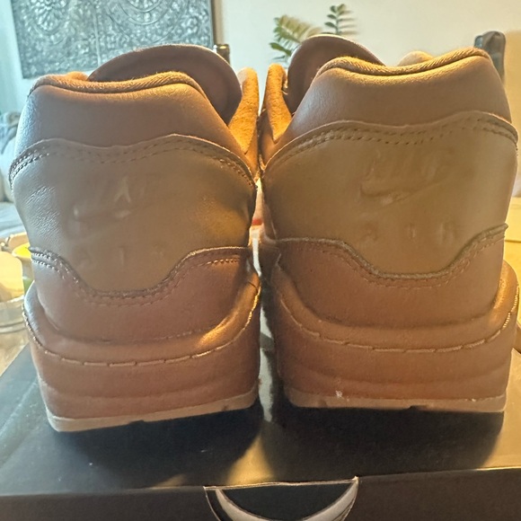 Nike Air Max 1 ‘87 Lux - Ale Brown 7.5 US - Picture 7 of 8